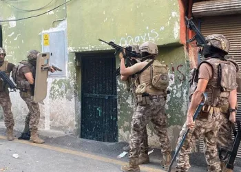 Mersin’de DEAŞ operasyonunda 3 kişi tutuklandı
