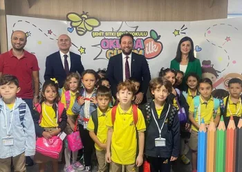 Bursa’da ilk ders zili çaldı
