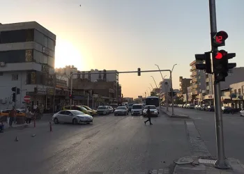 Silopi’de yıllar sonra trafik ışıkları kuruldu