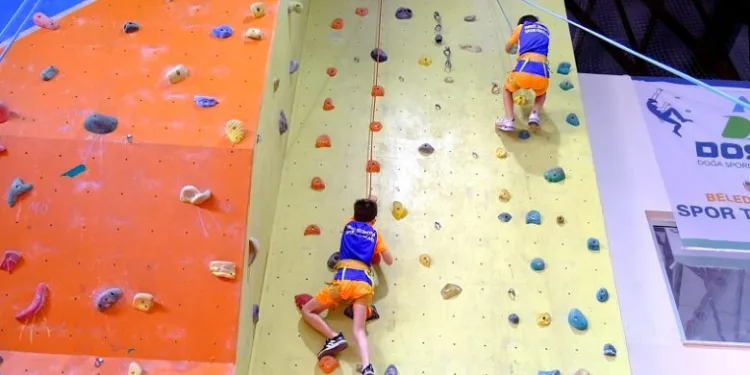İnegöl’de kış spor okulları kayıtları başlıyor