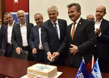 BUSKİ 33 yaşında