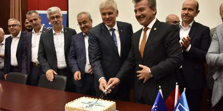 BUSKİ 33 yaşında
