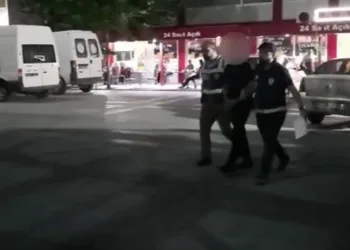 Konya’da evlerden ayakkabı çalan şüpheli yakalandı