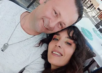 Ünlü oyuncular evleniyor