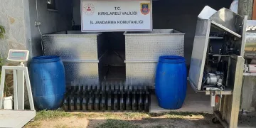 Kırklareli’de 1,5 ton kaçak içki ele geçirildi
