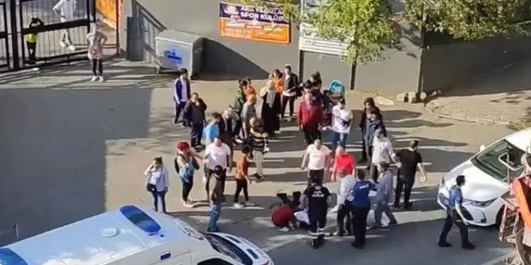 İstanbul’da su almak isteyen öğrenciye araba çarptı