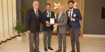 “İnsana değer katan çalışmalara desteğimiz sürecek”