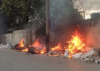 Bursa’da hurdacılar sitesinde yangın paniği