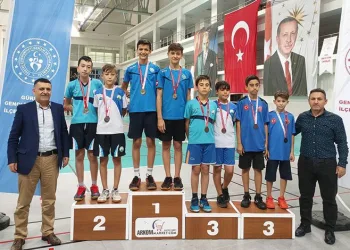 Büyükşehirli sporculardan 4 madalya