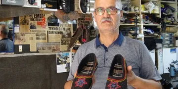 Van kültürünün asırlık ayakkabısı günümüze uyarlandı