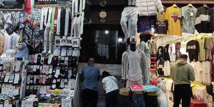 Bursa’daki bu mezarları kimse fark etmiyor