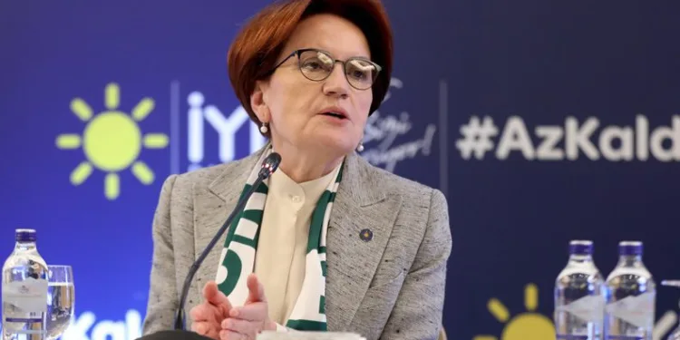 Akşener Bursa iş dünyasıyla buluştu