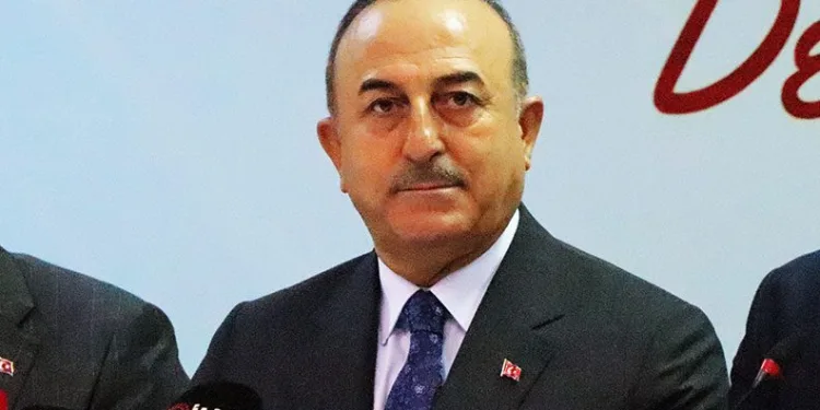 “Yunanistan’ın silahlanmasına karşı elimiz kolumuz bağlı kalmaz”