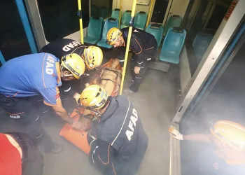 Bursa metrosunda nefes kesen tatbikat