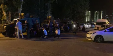 Mersin’de polis noktasına bombalı araçla saldırı