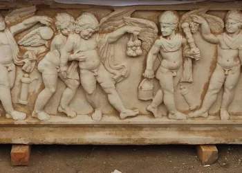 Bursa’da Roma dönemine ait lahit bulundu