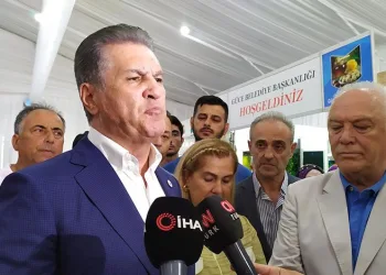 “Siyasi partileri iktidara destek vermeye davet ediyorum”