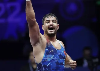 Taha Akgül, Dünya Güreş Şampiyonası’nda finalde