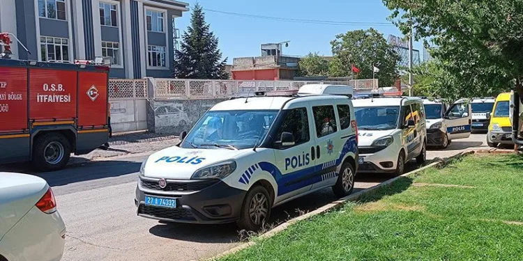 Fabrikada patlama: 2 işçi hayatını kaybetti