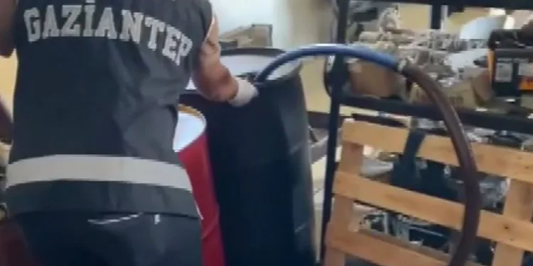 Gaziantep’te 2 bin litre kaçak akaryakıt ele geçirildi