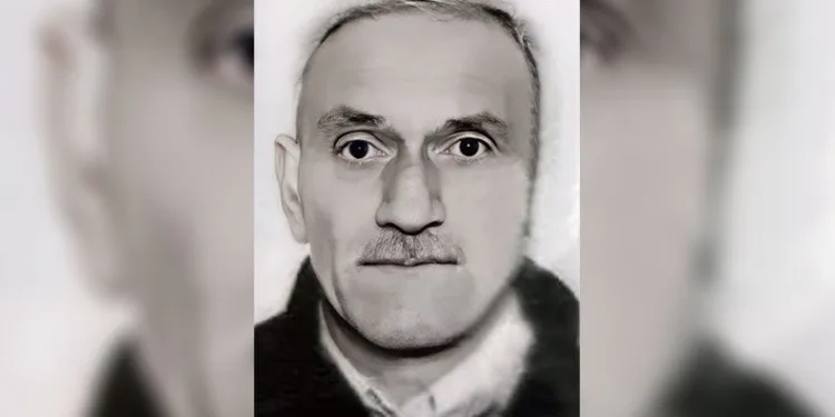 Kuşburnu toplarken arı sokunca öldü