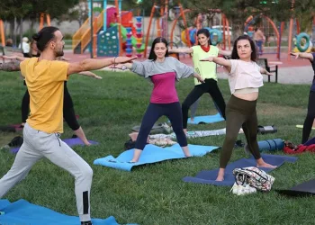Kalp yogasıyla kalp sağlığına dikkat çektiler