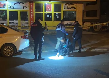 Arkadaşının kaza yaptığı yere gitti, kurşunlandı