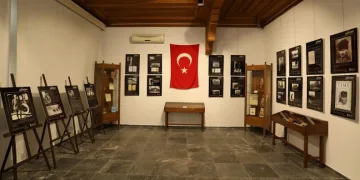 İnegöl’de Atatürk’ün hayatını anlatan sergi