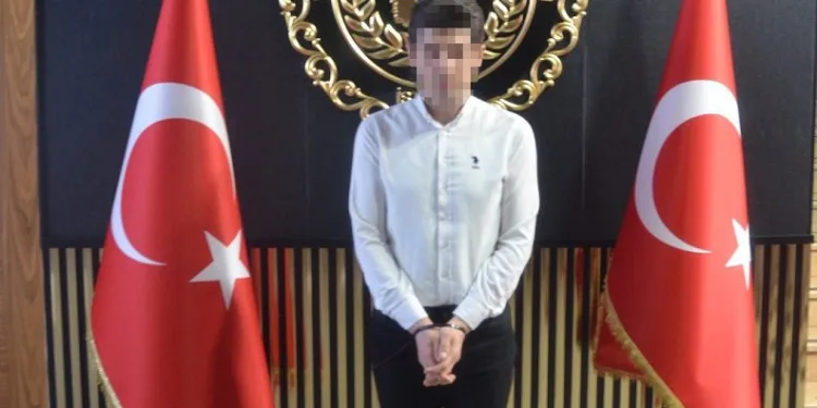 Firari FETÖ’cü eski binbaşı yakalandı