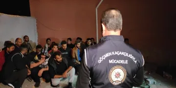 Edirne’de bir evde 29 düzensiz göçmen yakalandı