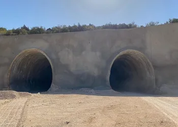 Hızlı tren hattından 20 ton demir çalındı