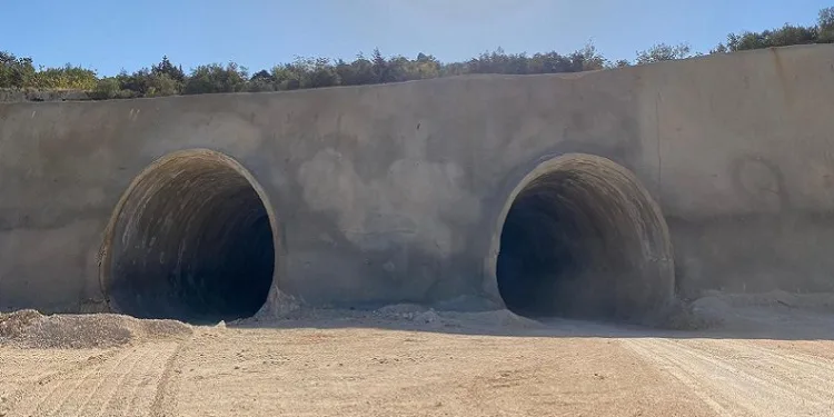 Hızlı tren hattından 20 ton demir çalındı