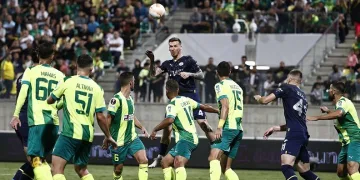 Fenerbahçe UEFA Avrupa liginde gruptan çıkmayı garantiledi