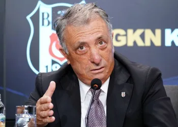 Ahmet Nur Çebi: “Valerien Ismael ile beraber bu sene şampiyonluğu kazanmayı planladık”