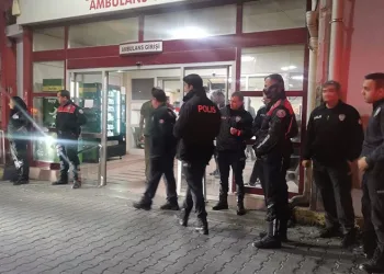 Bıçaklanan 14 yaşındaki çocuk hayatını kaybetti