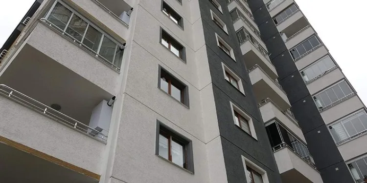 Trabzon’da eski eşinin erkek arkadaşı tarafından bıçaklandı