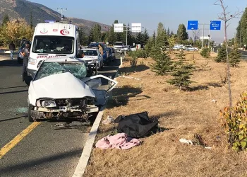 Elazığ’da trafik kazası: 1 ölü 4 yaralı