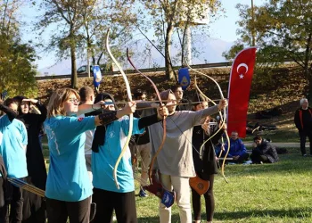 Bursa’da Geleneksel Okçuluk Cumhuriyet Kupası