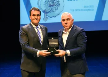 ‘Yaşayan Tarih Hisar İçi Projesi’ne özel ödül