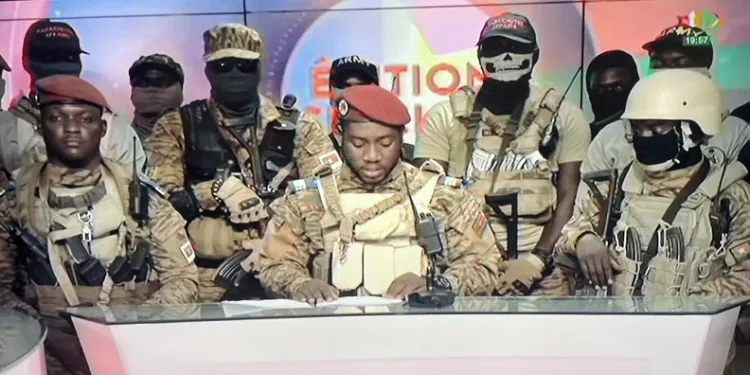 Burkina Faso’da askeri darbe