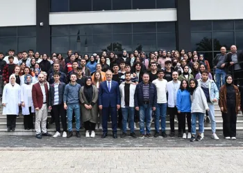 Gençler üniversiteye Bursa Büyükşehir’le hazırlanıyor
