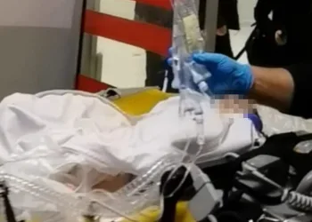 Kalbi duran bebek hastanede hayata döndürüldü