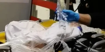 Kalbi duran bebek hastanede hayata döndürüldü