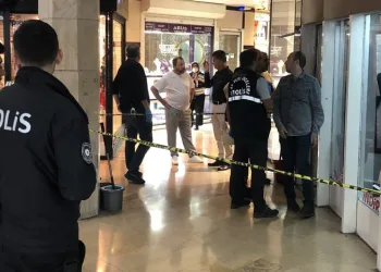 Bursa’da dışardan kilitli iş yerinde ölü bulundu