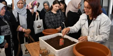 Osmangazi’de balkonlar tarım alanına dönüşüyor