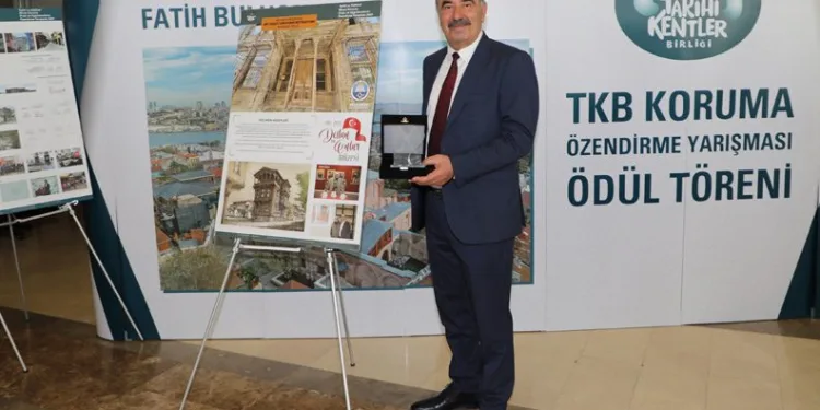 Tarihi Kentler Birliği süreklilik ödülü Mudanya’nın