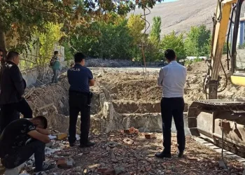 Okul temeline altın gömüldü iddiası
