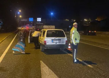 Otomobilin çarptığı üniversiteli ağır yaralı