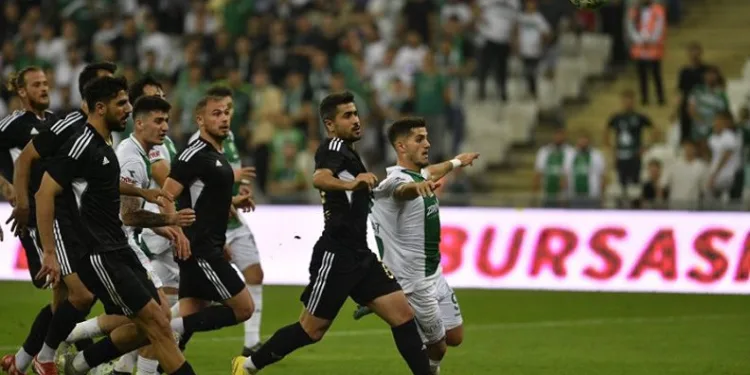 Bursaspor 0-3 Esenler Erokspor