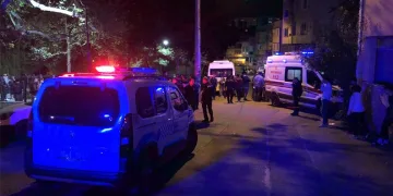 Bursa’da baba ve 2 oğlu parkta bıçaklandı